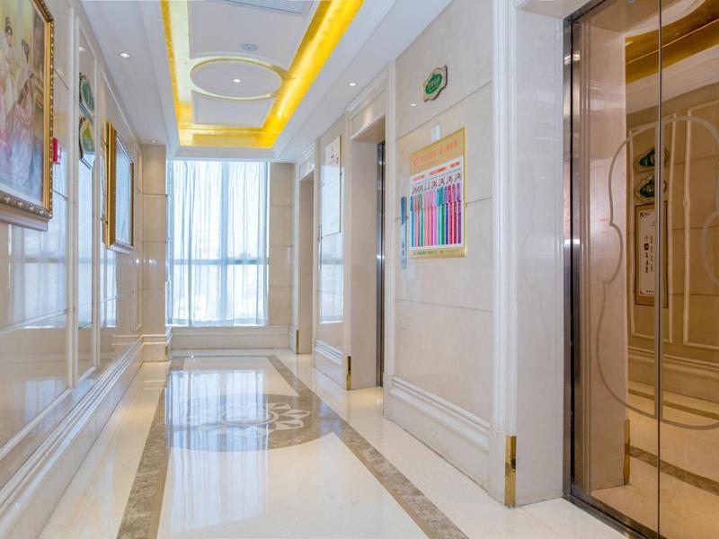 Vienna Hotel Hubei Xiangyang Tanxi Road Exterior photo